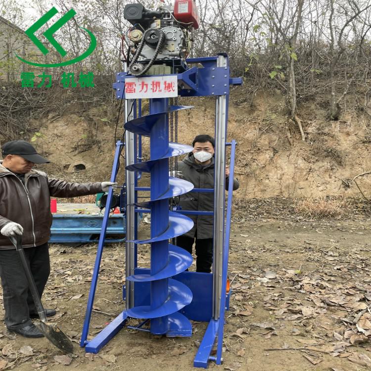 打樁鉆孔機.jpg 打樁鉆孔機.jpg