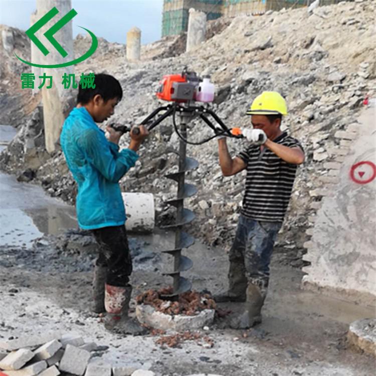 光伏太陽(yáng)能打樁機(jī)清樁孔能力強(qiáng)